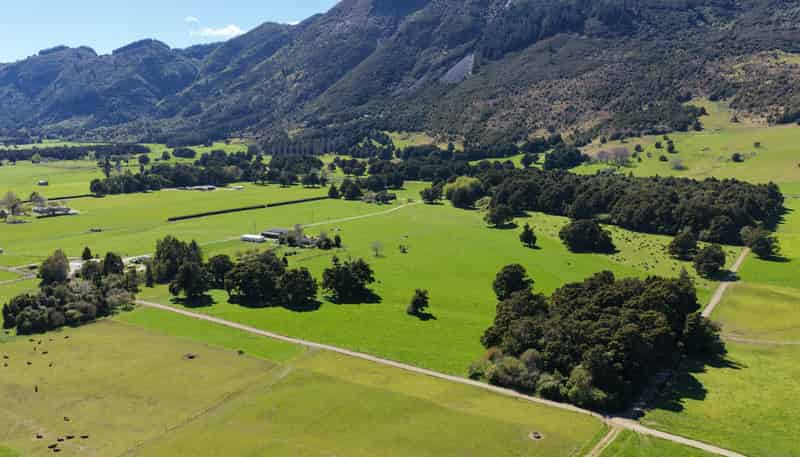 574 East Takaka Road, East Takaka
