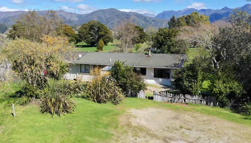 574 East Takaka Road, East Takaka