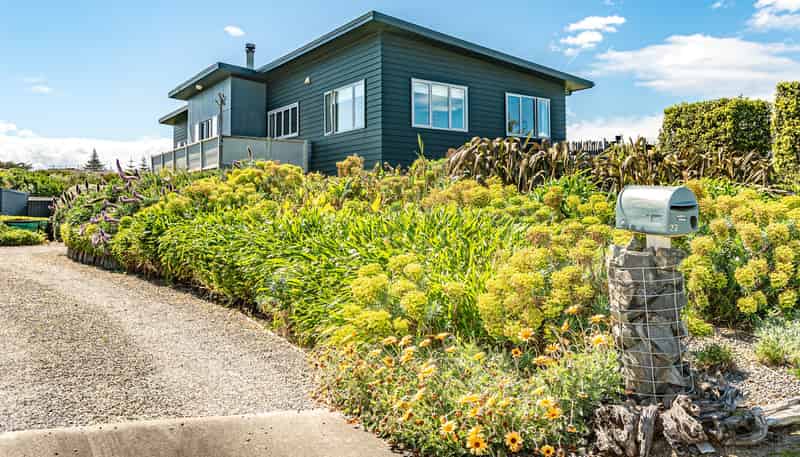 22 Longbeach Drive, Castlecliff