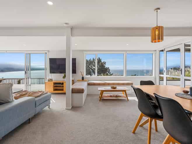 28-30 Haven Street, Moeraki