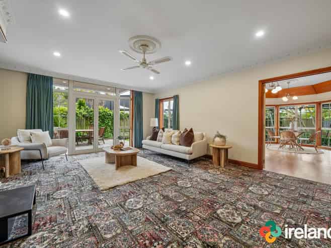 1 Majestic Lane, Cashmere