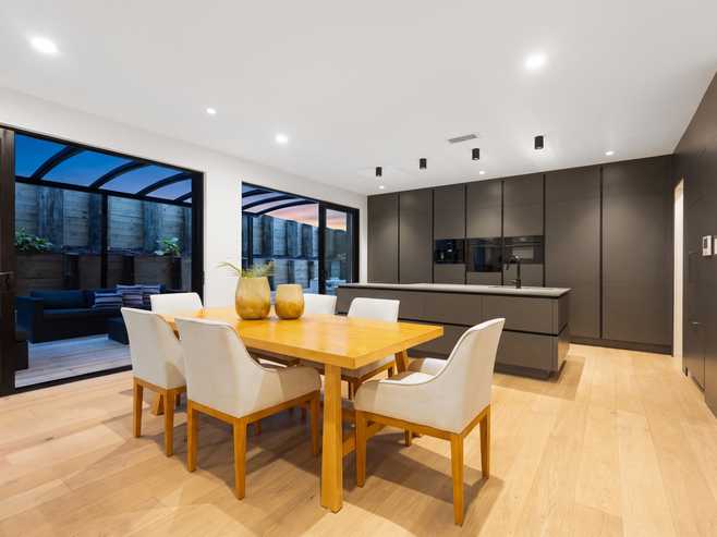 30 Waitai Close, Long Bay
