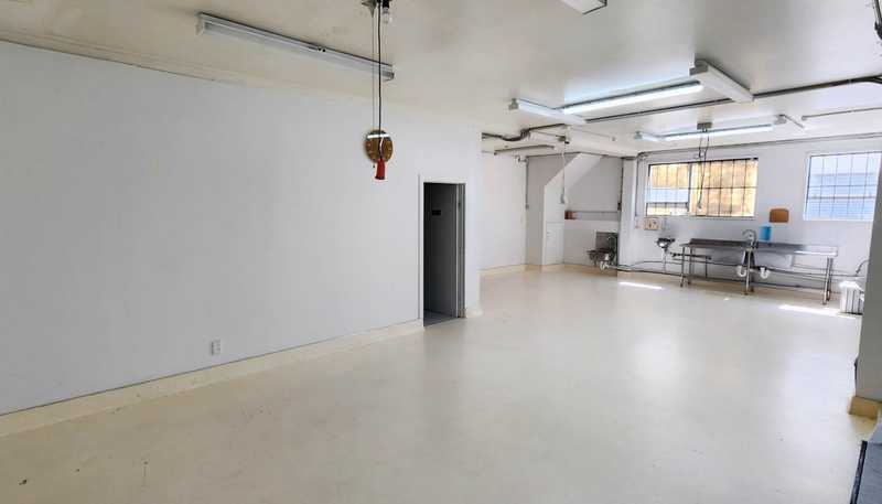 161-167 Apirana Avenue, Saint Johns
