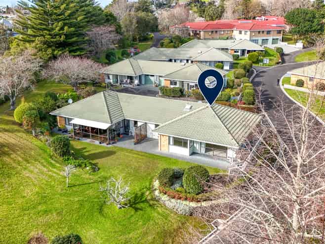 1/353 Tairua Road, Whangamata