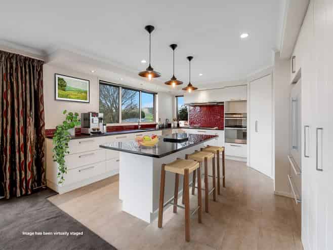 3660 Waipahi Highway, Wairuna