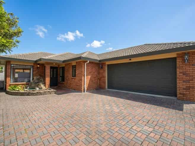 10A Brains Road, Kelston
