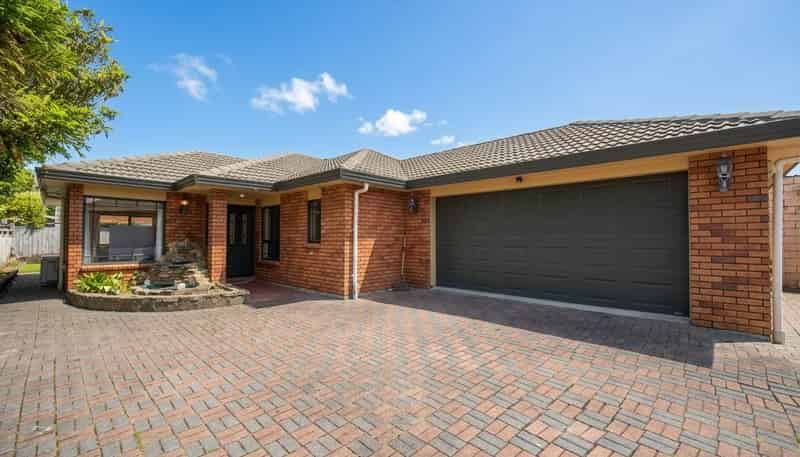 10A Brains Road, Kelston