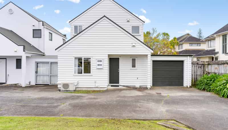 15 Blumhardt Place, Avondale