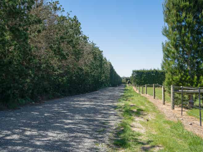 1019 Weedons Ross Road, West Melton