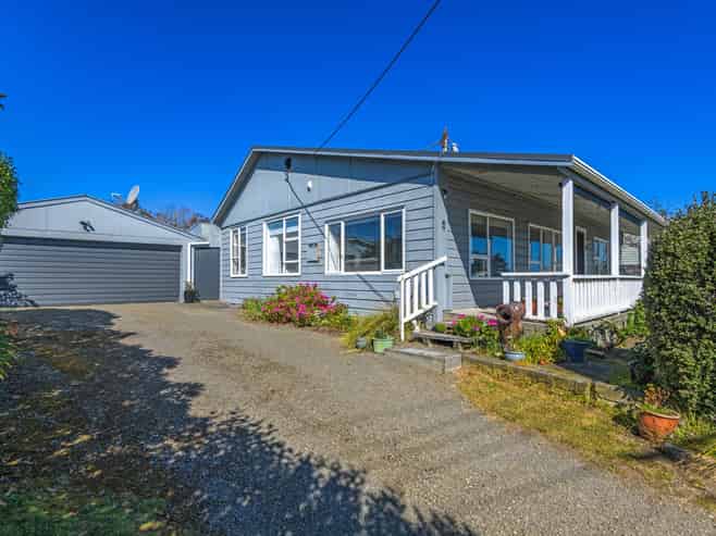 7 Nash Parade, Foxton Beach