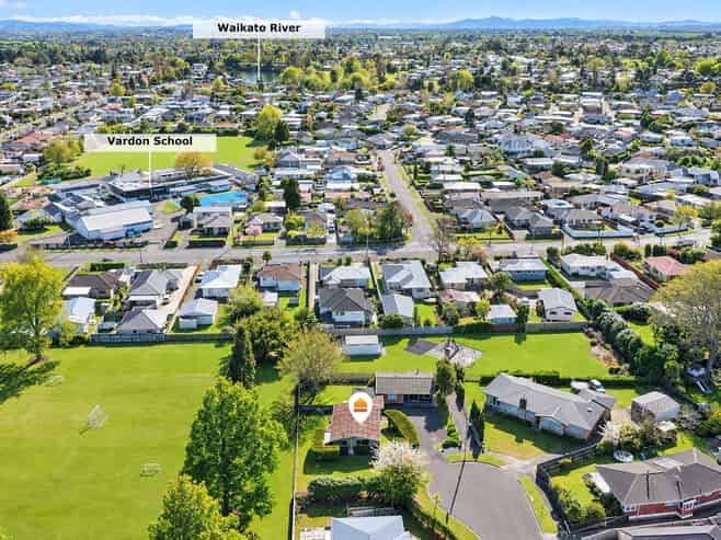 11A Garrick Place, Beerescourt