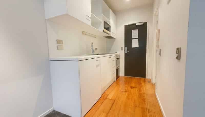 4J/16 Gore Street, Auckland Central