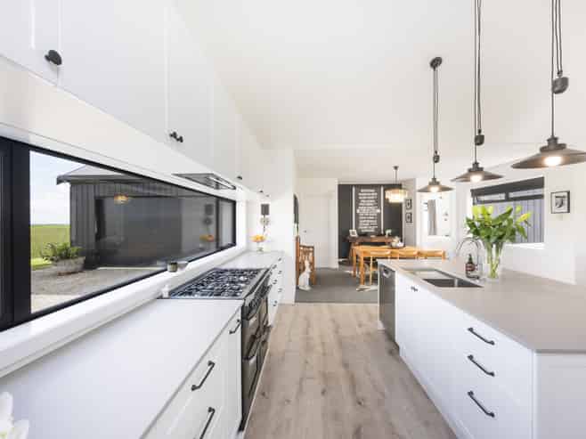 51 View Road, Halcombe
