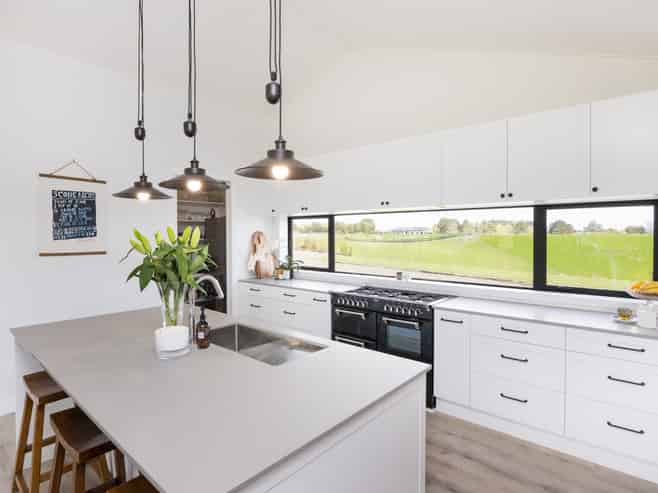 51 View Road, Halcombe
