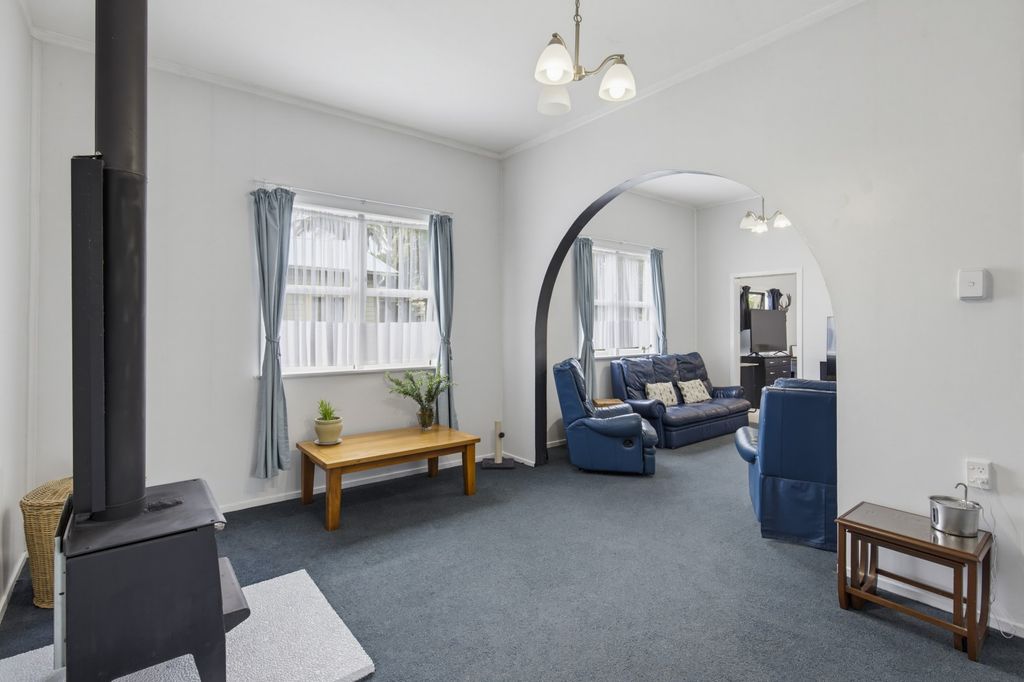 Old-School Charm with Room to Spread Out! 3