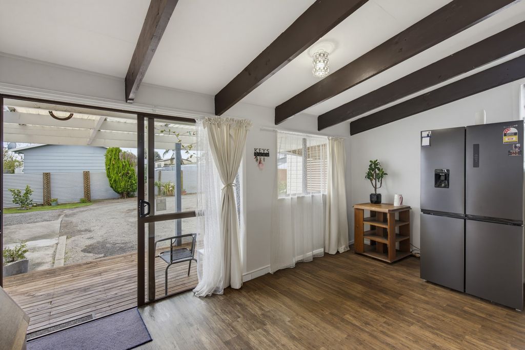 Old-School Charm with Room to Spread Out! 5