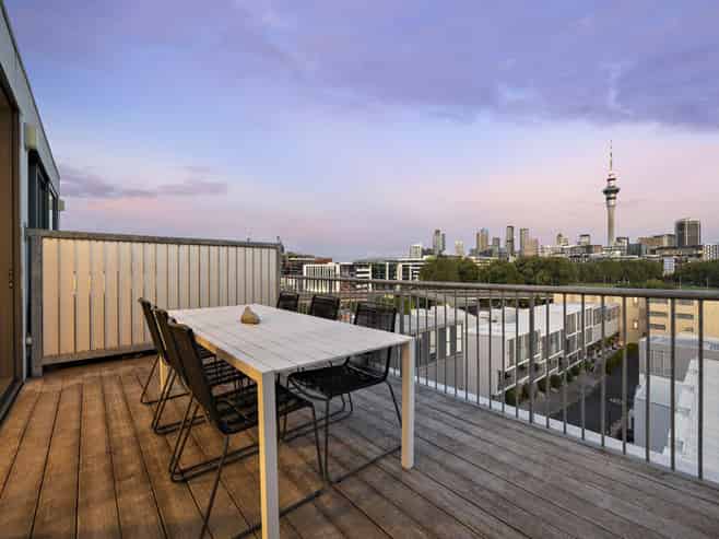 15 The Boardwalk, Freemans Bay