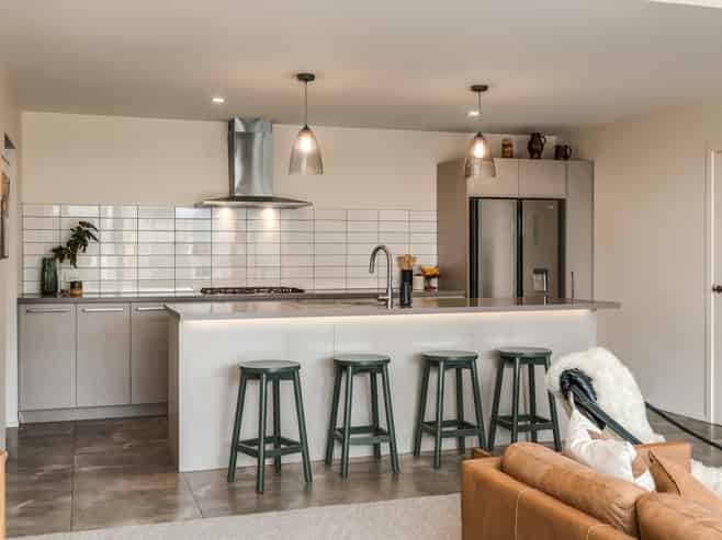 15/15A Toni's Terrace, Lower Shotover
