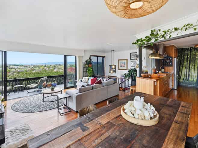 6 Westbourne Avenue, Pomare
