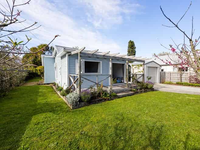 124 Albert Street, Hamilton East