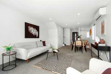 28A Barber Grove, Moera
