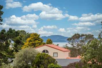 51 Bleakhouse Road, Howick