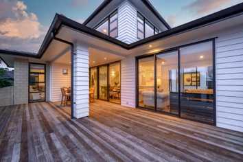 51 Bleakhouse Road, Howick
