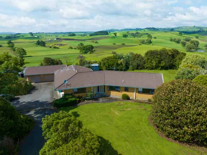 1087 Hetherington Road, Huntly