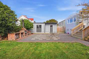 1 Alfred Street, Caversham