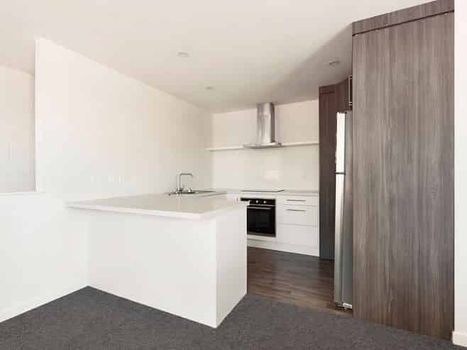127A Fourteenth Avenue, Avenues