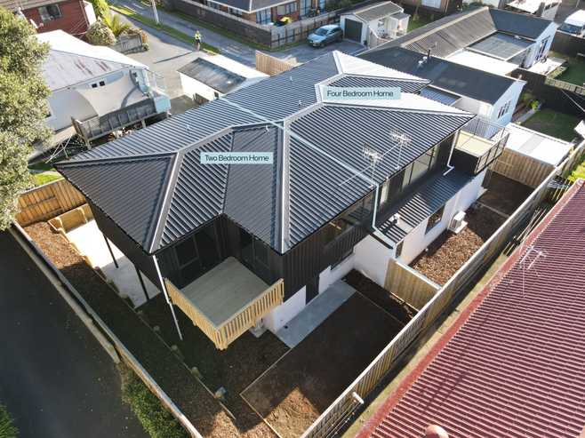 127A Fourteenth Avenue, Avenues