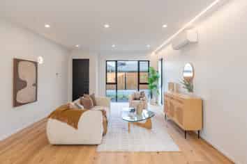 387B Albany Highway, Albany