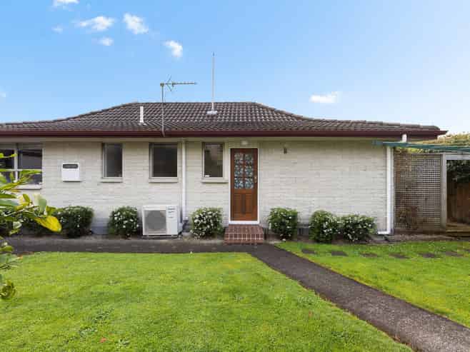 9A Page Place, Hamilton East