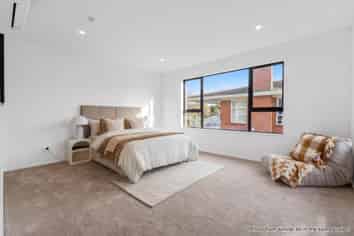 387D Albany Highway, Albany