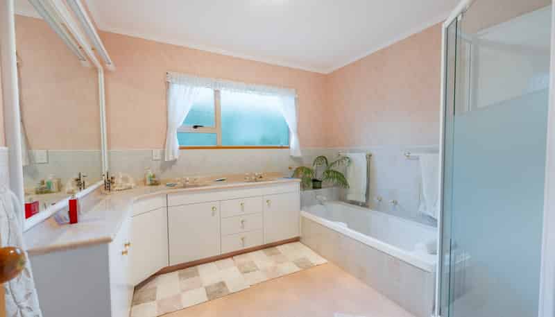 15 Pleasant Point Cave Highway, Pleasant Point