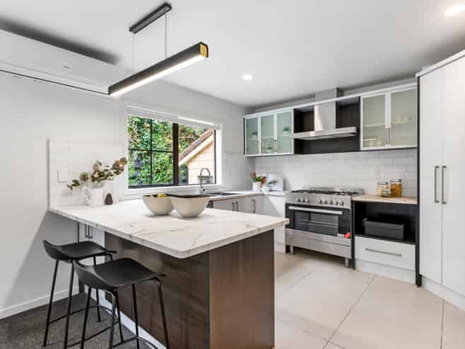 81B Owairaka Avenue, Mount Albert