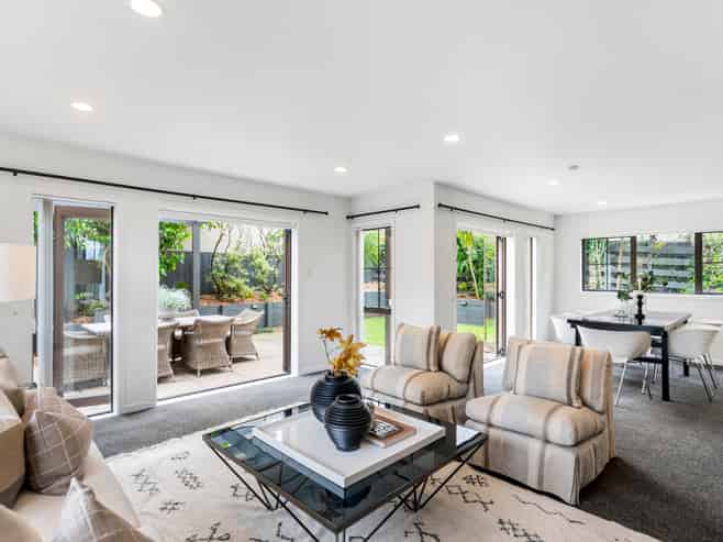 81B Owairaka Avenue, Mount Albert