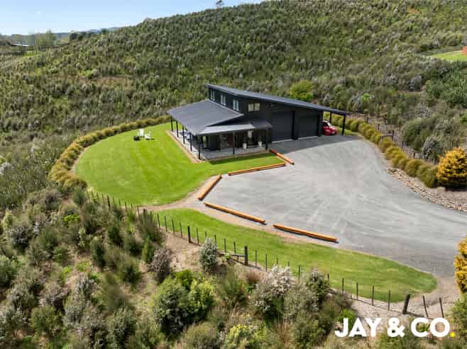 51 Munros Road, Clevedon