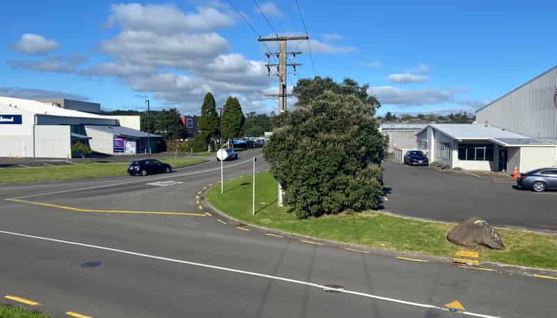2 Smart Road, Waiwhakaiho