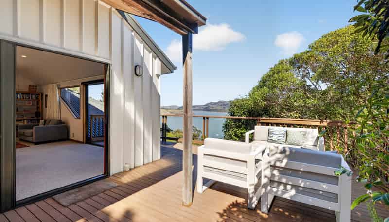 14 Buxtons Road, Lyttelton