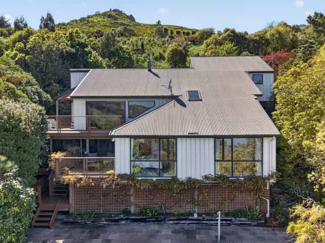 14 Buxtons Road, Lyttelton