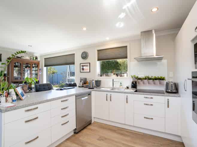 201 Margaret Street, Glengarry