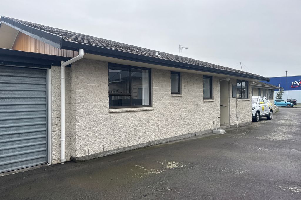2 Bedroom Flat 5