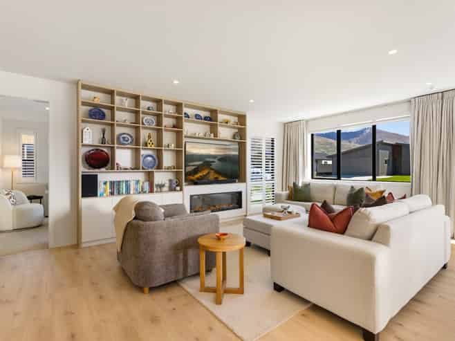 10 Packer Road, Wanaka