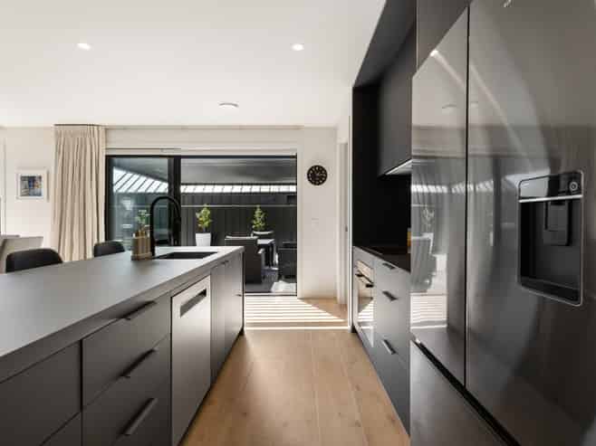 10 Packer Road, Wanaka