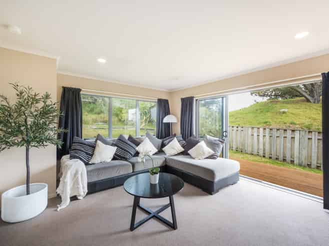 14 Barber Street, Foxton Beach