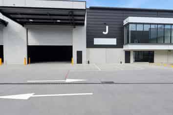 Brand-New 485m² Industrial Unit