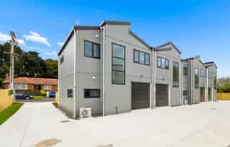 10/22 Callis Avenue, Papakura