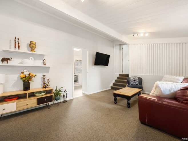 2/2 Claude Road, Hillpark