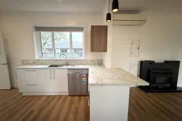 2 Severne Street, Springlands